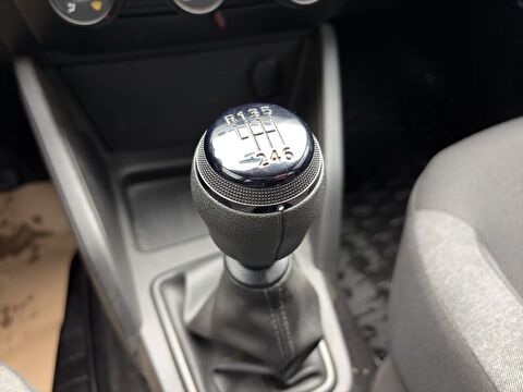 dacia, duster, 1.0 turbo comfort 4x2, manuel, benzin 2.el otomobil | renew 11
