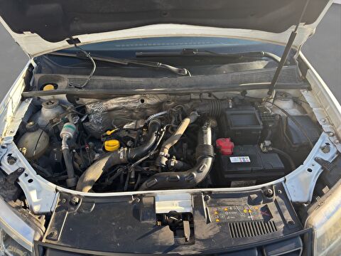 dacia, sandero, hatchback 0.9 tce stepway, manuel, benzin 2.el otomobil | renew 23