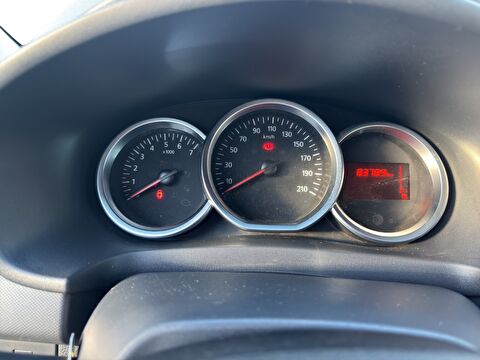 dacia, sandero, hatchback 0.9 tce stepway, manuel, benzin 2.el otomobil | renew 12