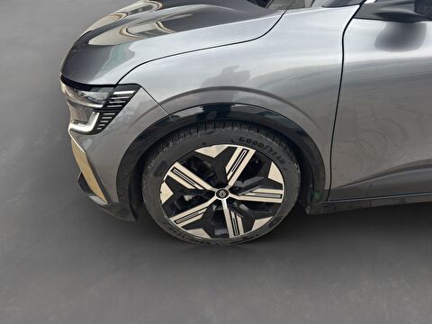 renault, megane e-tech, crossover ev60 ıconic otomatik, otomatik, elektrik 2.el otomobil | renew 10