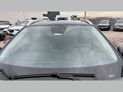 renault, captur, crossover 1.3 tce mhev ıcon edc, otomatik, mhev 2.el otomobil | renew 16