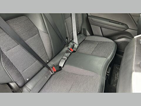 renault, captur, crossover 1.3 tce mhev ıcon edc, otomatik, mhev 2.el otomobil | renew 21