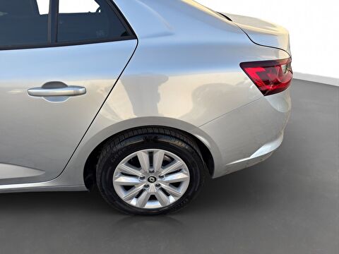 renault, megane, sedan 1.3 tce touch edc, otomatik, benzin 2.el otomobil | renew 6