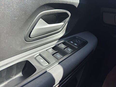 dacia, sandero stepway, 1.0 tce extreme cvt, otomatik, benzin 2.el otomobil | renew 21