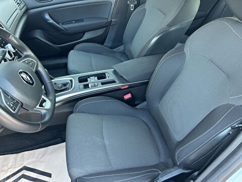 renault, megane, sedan 1.3 tce touch edc, otomatik, benzin 2.el otomobil | renew 22