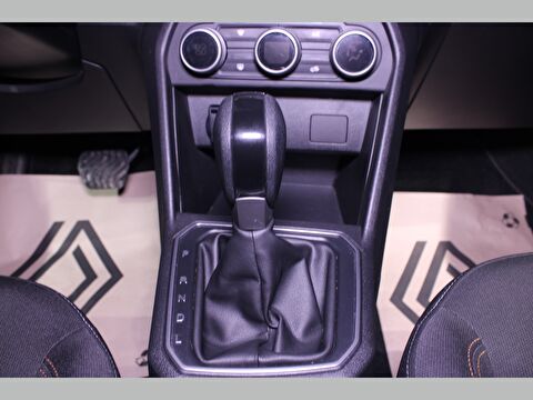 dacia, sandero, hatchback 1.0 tce stepway expression cvt, otomatik, benzin 2.el otomobil | renew 9