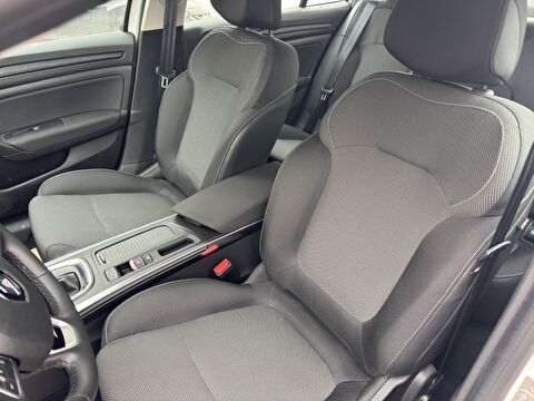 renault, megane, sedan 1.3 tce touch edc, otomatik, benzin 2.el otomobil | renew 23