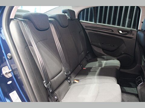 renault, megane, sedan 1.3 tce touch edc, otomatik, benzin 2.el otomobil | renew 18