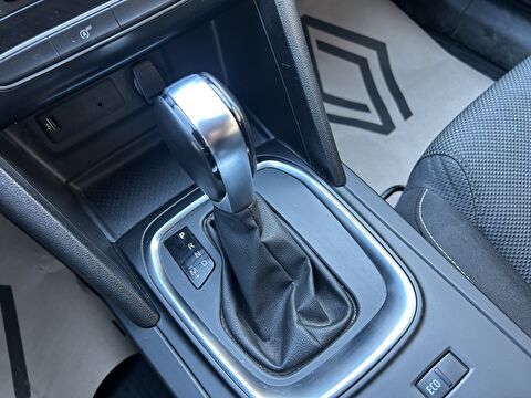 renault, megane, sedan 1.3 tce joy edc, otomatik, benzin 2.el otomobil | renew 18