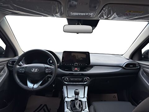 hyundai, i30, 1.5 t-gdı mhev comfort dct, otomatik, benzin 2.el otomobil | renew 13