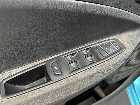 renault, zoe, hatchback 80 kw z.e 50 zen cvt, otomatik, elektrik 2.el otomobil | renew 24