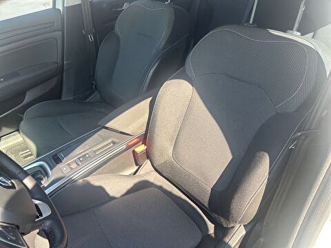 renault, megane, sedan 1.3 tce touch edc, otomatik, benzin 2.el otomobil | renew 19