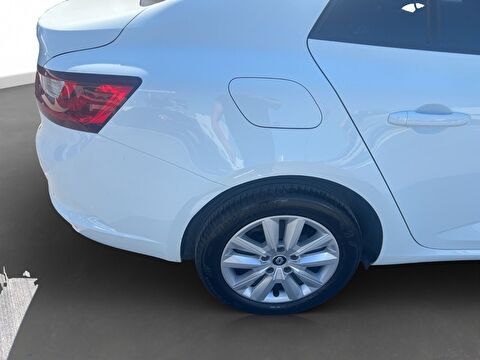 renault, megane, sedan 1.3 tce touch edc, otomatik, benzin 2.el otomobil | renew 9