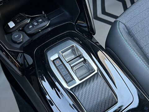 peugeot, 2008, 1.2 puretech allure eat8, otomatik, benzin 2.el otomobil | renew 13