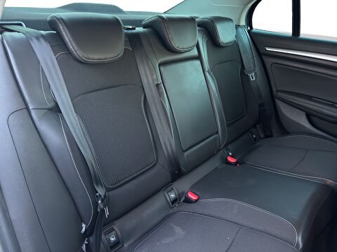 renault, megane, sedan 1.3 tce ıcon edc, otomatik, benzin 2.el otomobil | renew 18