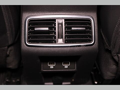 renault, megane, sedan 1.3 tce touch edc, otomatik, benzin 2.el otomobil | renew 8