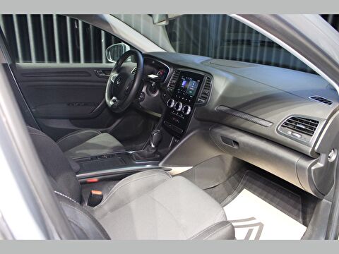 renault, megane, sedan 1.3 tce touch edc, otomatik, benzin 2.el otomobil | renew 10