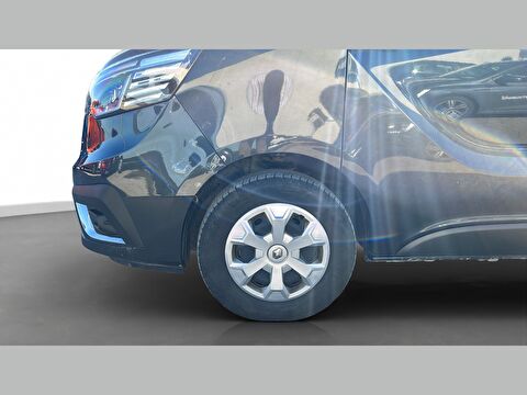 renault, trafic, multix 2.0 dcı 6m3 grand confort edc, otomatik, dizel 2.el otomobil | renew 4