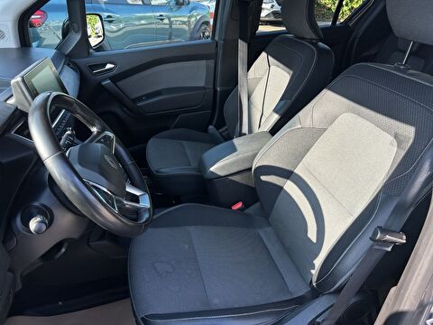 renault, kangoo multix, 1.3 tce ıconic edc, otomatik, benzin 2.el otomobil | renew 22