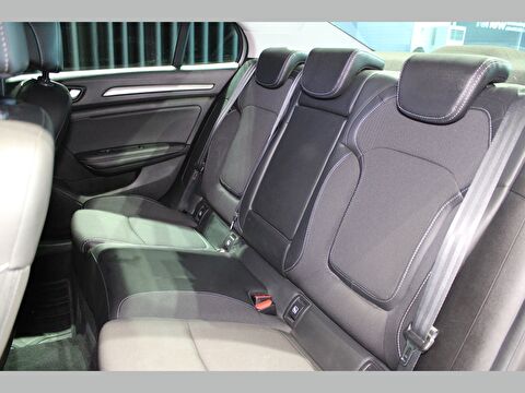 renault, megane, sedan 1.3 tce ıcon edc, otomatik, benzin 2.el otomobil | renew 17