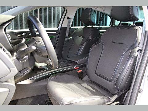 renault, megane, sedan 1.3 tce ıcon edc, otomatik, benzin 2.el otomobil | renew 10