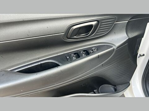 hyundai, i20, hatchback 1.0 t-gdı jump nav. dct, otomatik, benzin 2.el otomobil | renew 23