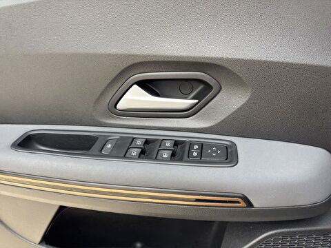 dacia, sandero stepway, 1.0 tce extreme cvt, otomatik, benzin 2.el otomobil | renew 24