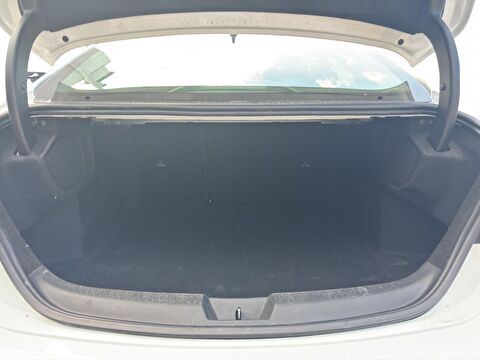 renault, megane, sedan 1.3 tce touch edc, otomatik, benzin 2.el otomobil | renew 15