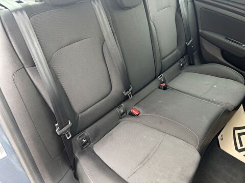 renault, megane, sedan 1.3 tce touch edc, otomatik, benzin 2.el otomobil | renew 23