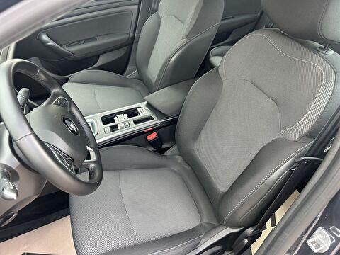 renault, megane, sedan 1.3 tce touch edc, otomatik, benzin 2.el otomobil | renew 22