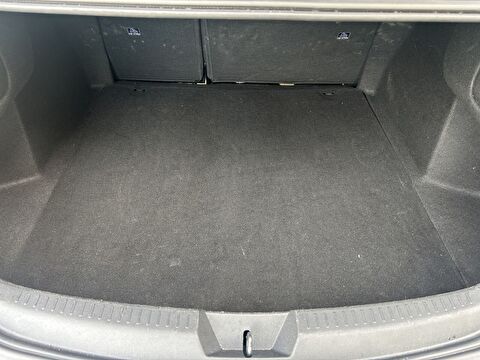 renault, megane, sedan 1.3 tce touch edc, otomatik, benzin 2.el otomobil | renew 21