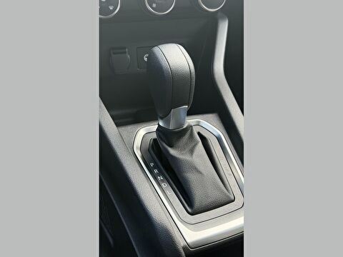 renault, clio, hatchback 1.0 tce evolution x-tronic, otomatik, benzin 2.el otomobil | renew 17