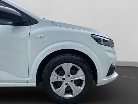 dacia, sandero, hatchback 1.0 tce essential cvt, otomatik, benzin 2.el otomobil | renew 6