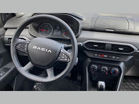 dacia, sandero, hatchback 1.0 tce essential cvt, otomatik, benzin 2.el otomobil | renew 10