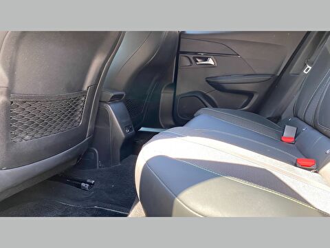 peugeot, 2008, crossover 1.2 puretech gt eat8, otomatik, benzin 2.el otomobil | renew 12