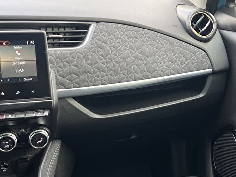 renault, zoe, hatchback 80 kw z.e 50 ıntense cvt, otomatik, elektrik 2.el otomobil | renew 24