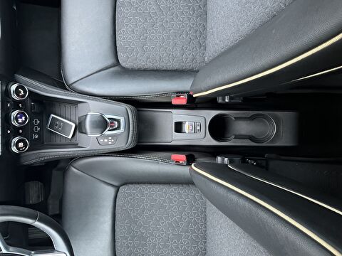 renault, zoe, hatchback 80 kw z.e 50 ıntense cvt, otomatik, elektrik 2.el otomobil | renew 19