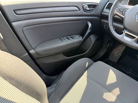 renault, megane, sedan 1.3 tce touch edc, otomatik, benzin 2.el otomobil | renew 24