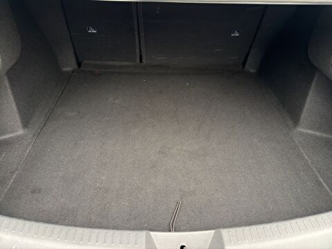 renault, megane, sedan 1.3 tce touch edc, otomatik, benzin 2.el otomobil | renew 6