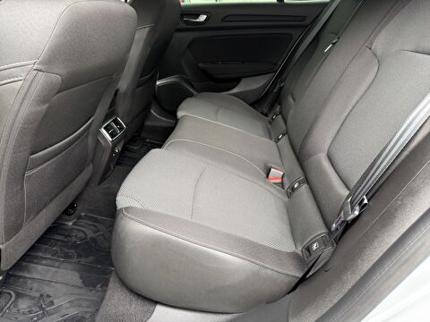 renault, megane, sedan 1.3 tce touch edc, otomatik, benzin 2.el otomobil | renew 15