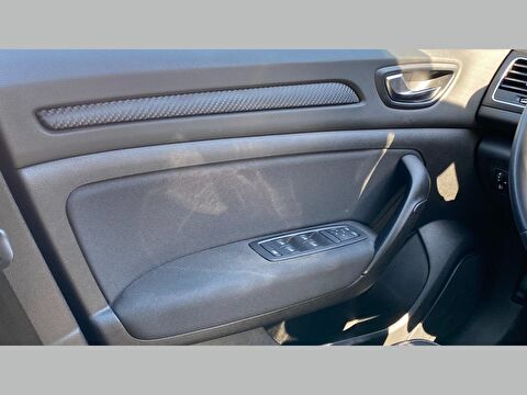 renault, megane, sedan 1.3 tce touch edc, otomatik, benzin 2.el otomobil | renew 20