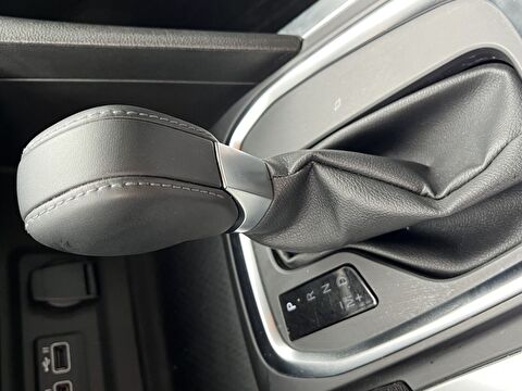 renault, megane, sedan 1.3 tce touch edc, otomatik, benzin 2.el otomobil | renew 18