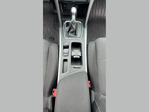 renault, megane, sedan 1.3 tce joy edc, otomatik, benzin 2.el otomobil | renew 15