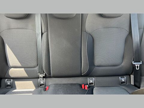renault, megane, sedan 1.3 tce touch edc, otomatik, benzin 2.el otomobil | renew 11