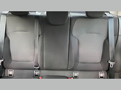renault, megane, sedan 1.3 tce touch edc, otomatik, benzin 2.el otomobil | renew 11