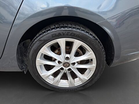 renault, megane, sedan 1.2 tce ıcon edc, otomatik, benzin 2.el otomobil | renew 7