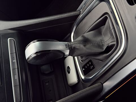 renault, megane, sedan 1.2 tce ıcon edc, otomatik, benzin 2.el otomobil | renew 17