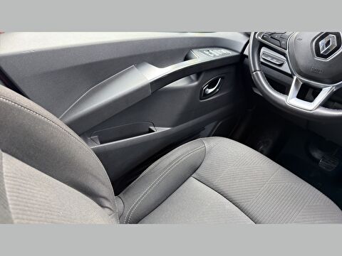 renault, trafic combi, 8+1 grand confort 2.0 blue dci eag9 170 bg, otomatik, dizel 2.el otomobil | renew 25