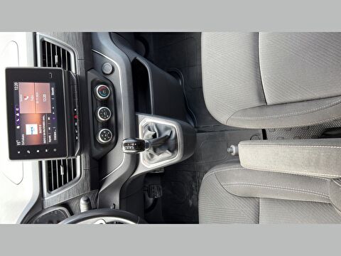 renault, trafic combi, 8+1 grand confort 2.0 blue dci eag9 170 bg, otomatik, dizel 2.el otomobil | renew 19