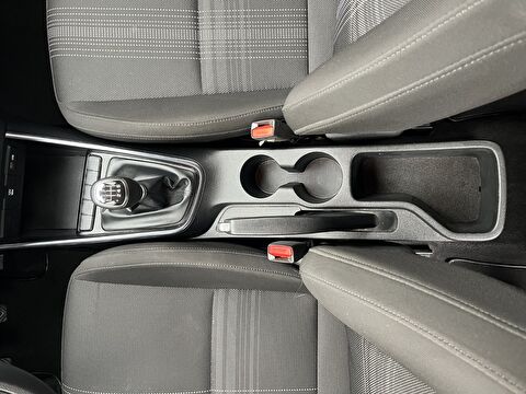 hyundai, i20, hatchback 1.4 mpı jump, manuel, benzin 2.el otomobil | renew 19